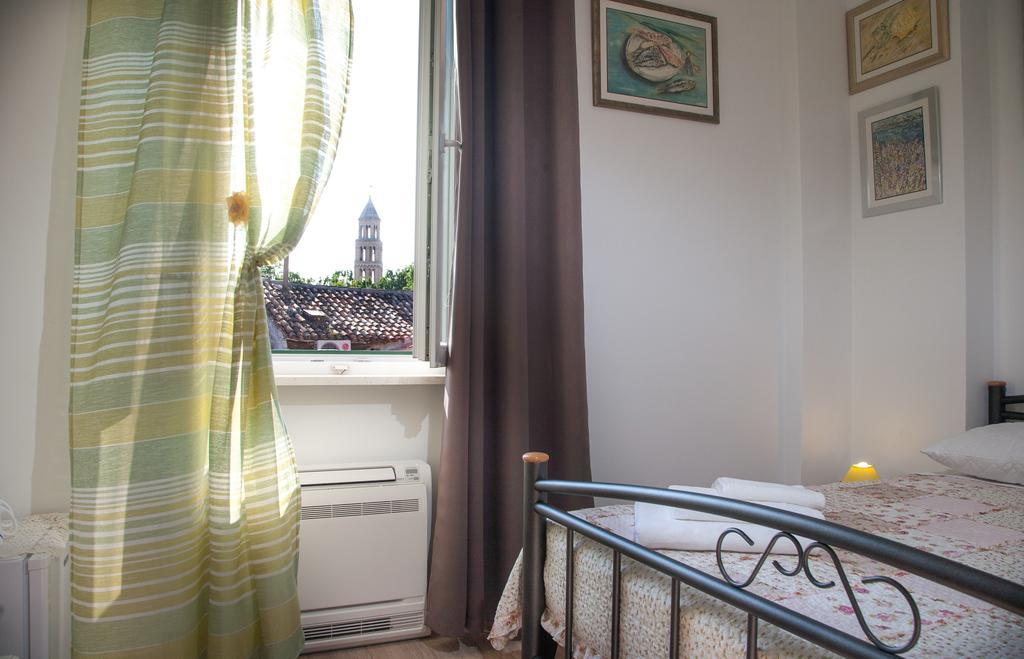 Rooms Split Pezelj Kamer foto